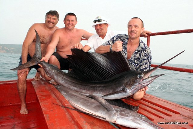 Таиланд. Паттайя. Морская рыбалка на крупную рыбу.